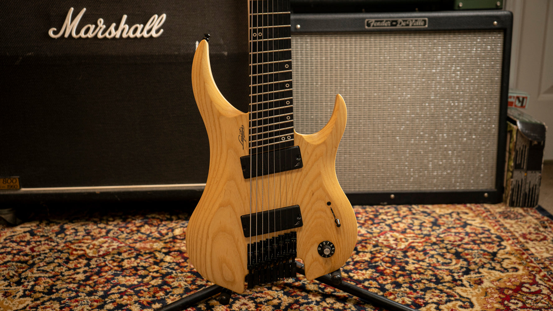 Legator Ghost G8FP 8-String Multi-Scale Headless Guitar Legator Ghost G8FP 8-String Multi-Scale Headless Guitar