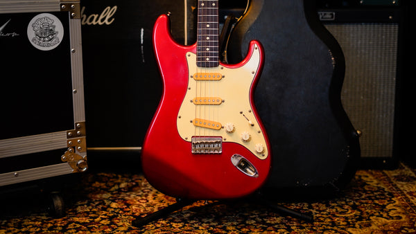 Fender Stratocaster 1984 E series Made in Japan RARE Hardtail Model Fat Pole Pickups W/ Hardcase