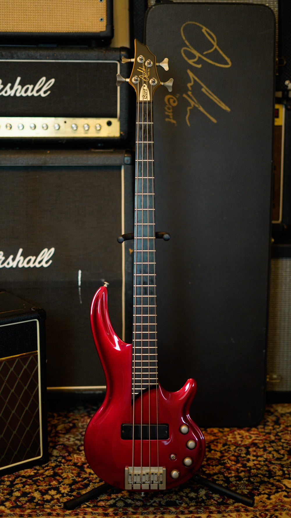 Cort Curbow 4-String Bass With OHSC – Texas Tone Factory