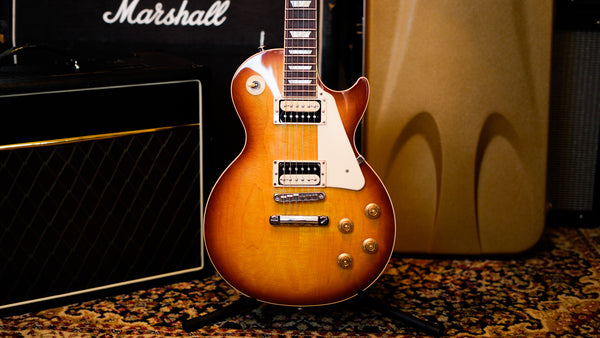 Gibson Les Paul Traditional Pro 3T 2015 With gibson Gold Anniversary Case