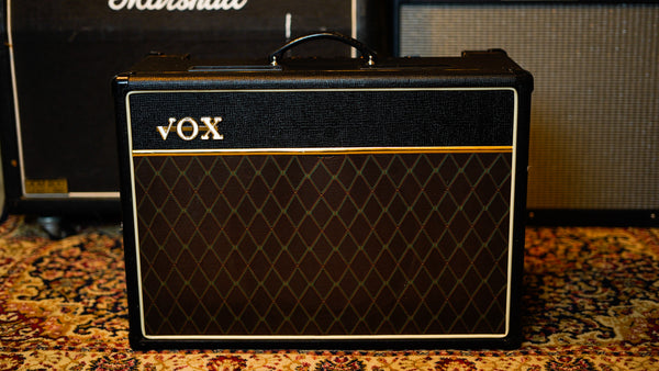 Vox AC15C1 Custom 2-Channel 15-Watt 1x12" Guitar Combo Black