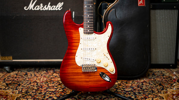 Fender MIJ Stratocaster '62 Reissue 1994-95, Foto Flame Cherry Burst