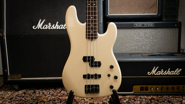 Fender Artist Series Duff McKagan Precision Electric Bass Guitar, Rosewood Fingerboard, Pearl White